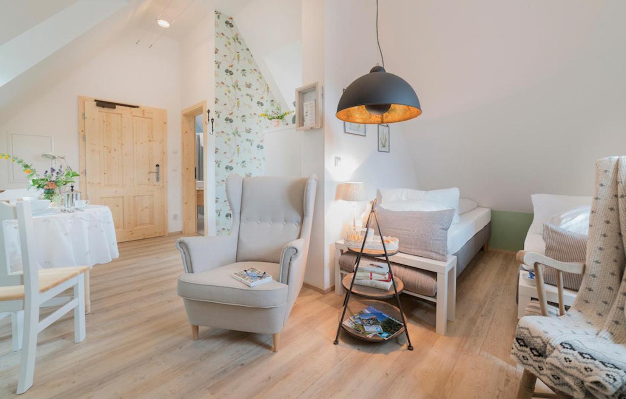 Roomerie Зулцбах-Розенберг Екстериор снимка